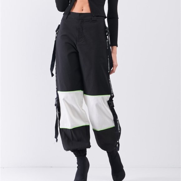 TRENDY DOLLZ Parachute Racetrack Cargo Pan… - Picture 6 of 8